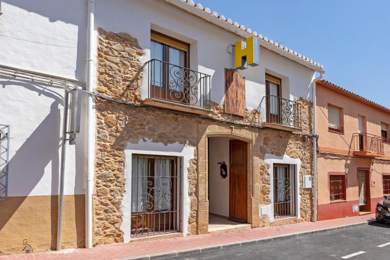 Hostal Tres Molins Jesus Pobre Buitenkant foto